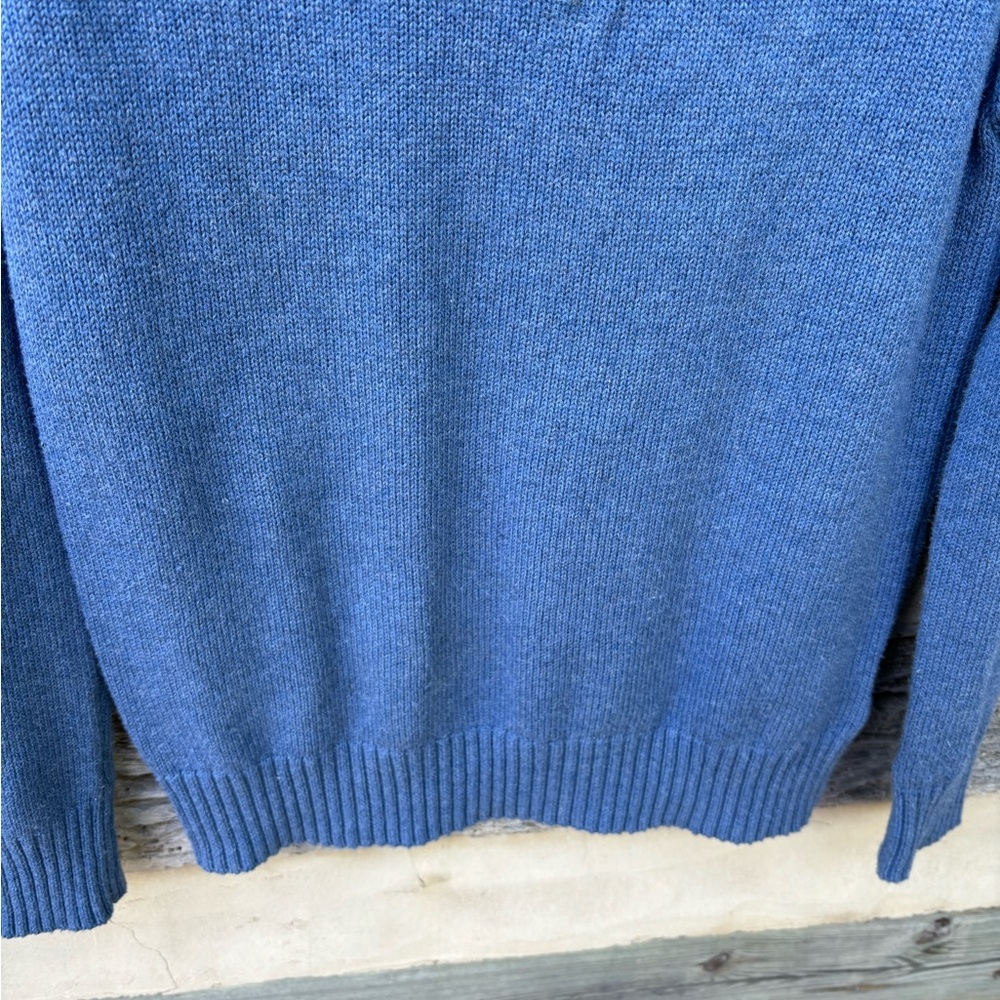 89TH & Madison Blue Turtleneck Sweater Size M - Picture 6 of 6